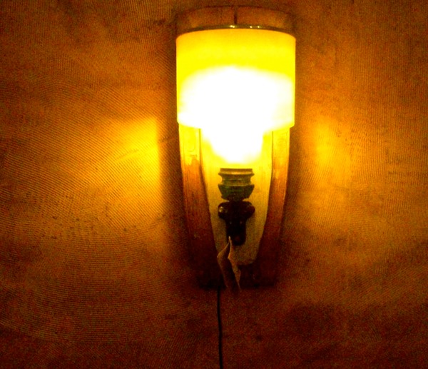 "amber lamp" media: shrubbi $600