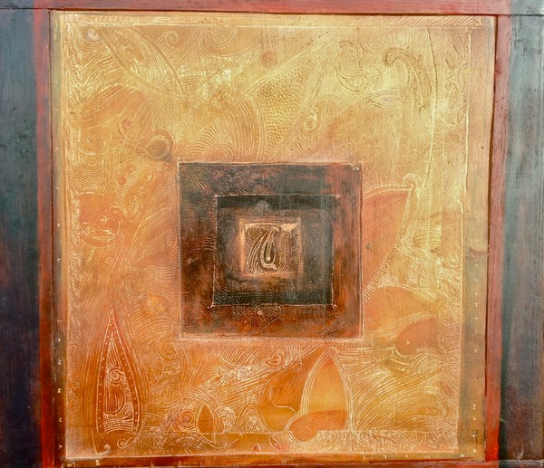 "infinite worlds" media: shrubbi (mixed media, carving)